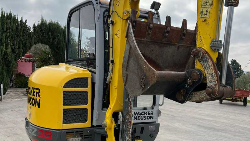 OmecoHub - WACKER NEUSON EZ38